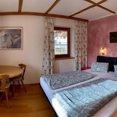 Neuhaus Holiday home *
